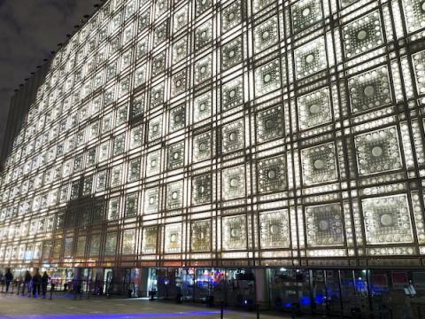 Paris : Cath�drale Notre Dame et Institut du Monde Arabe