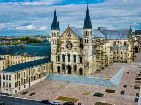 Reims : Biscuiterie Fossier, Caves Mumm, Basilique St Remy